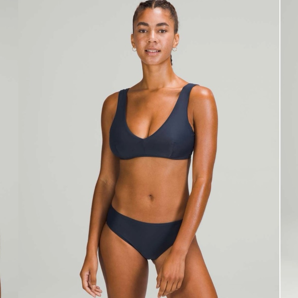 Lululemon Waterside Swim Top & Mid Rise Medium-Coverage Bottom